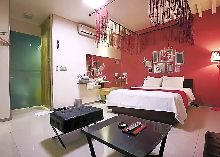 Suyu Solid Hotel